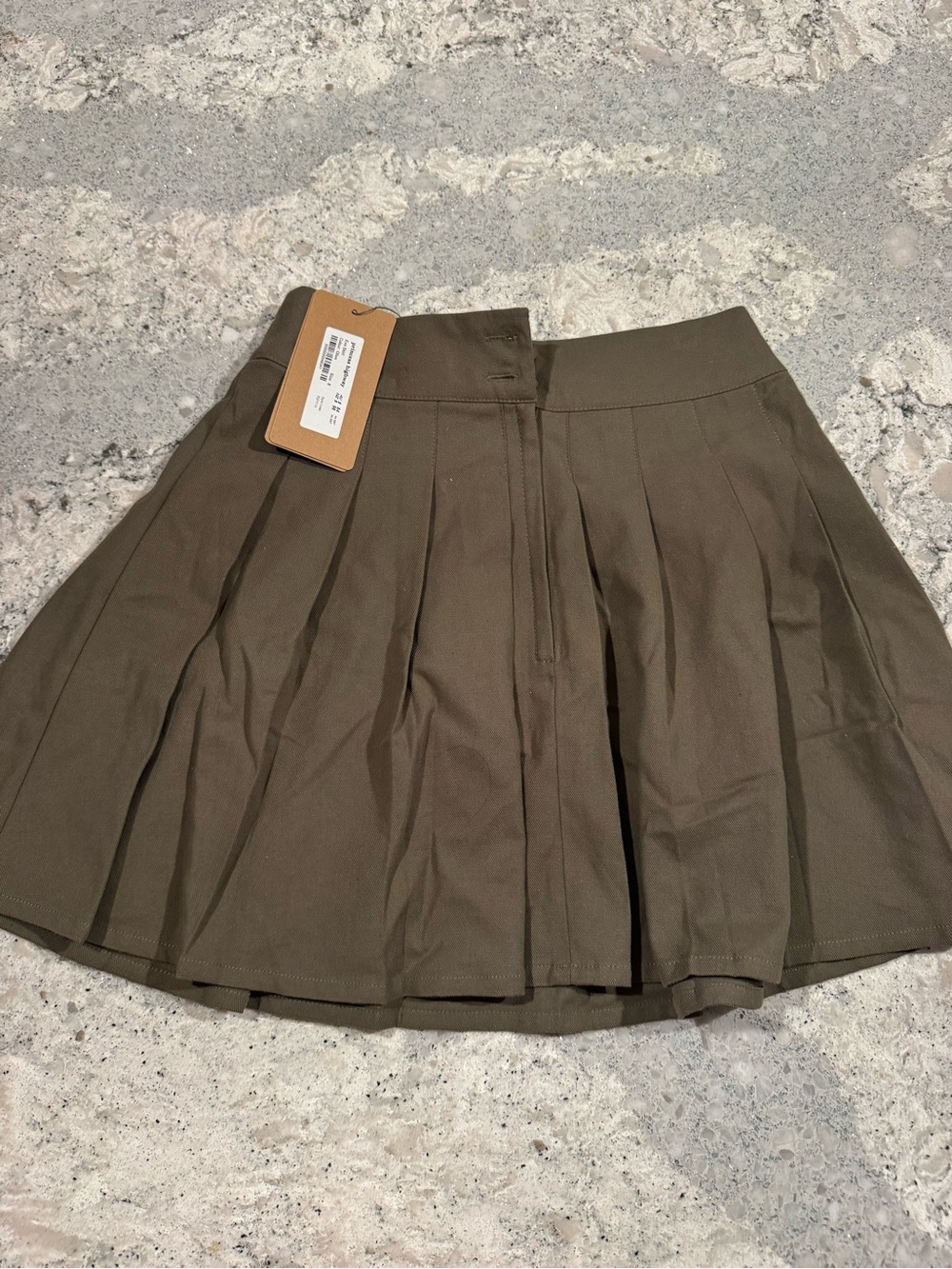 NWT Princess Highway Pleated Olive Green Women's Skirt